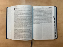 Charger l'image dans la galerie, Bible Esprit et Vie Edition Nuit PU Bleu - Boutique iNSPIRATION